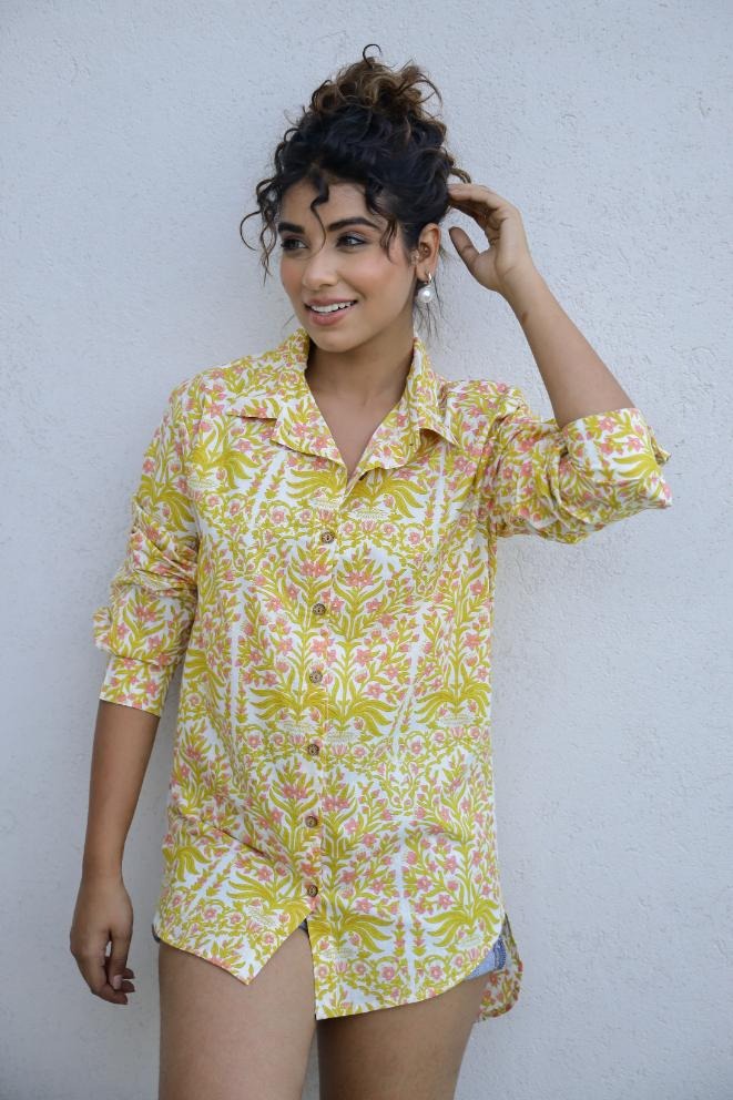 Floral Printed Shirt – Fresh Yellow Botanical Design, Women’s Casual Wear